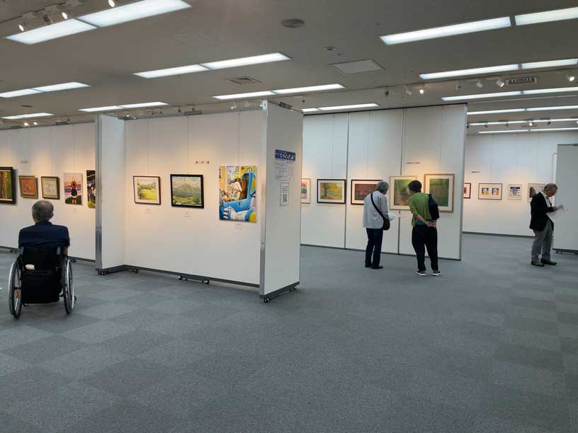 絵画の展示風景2